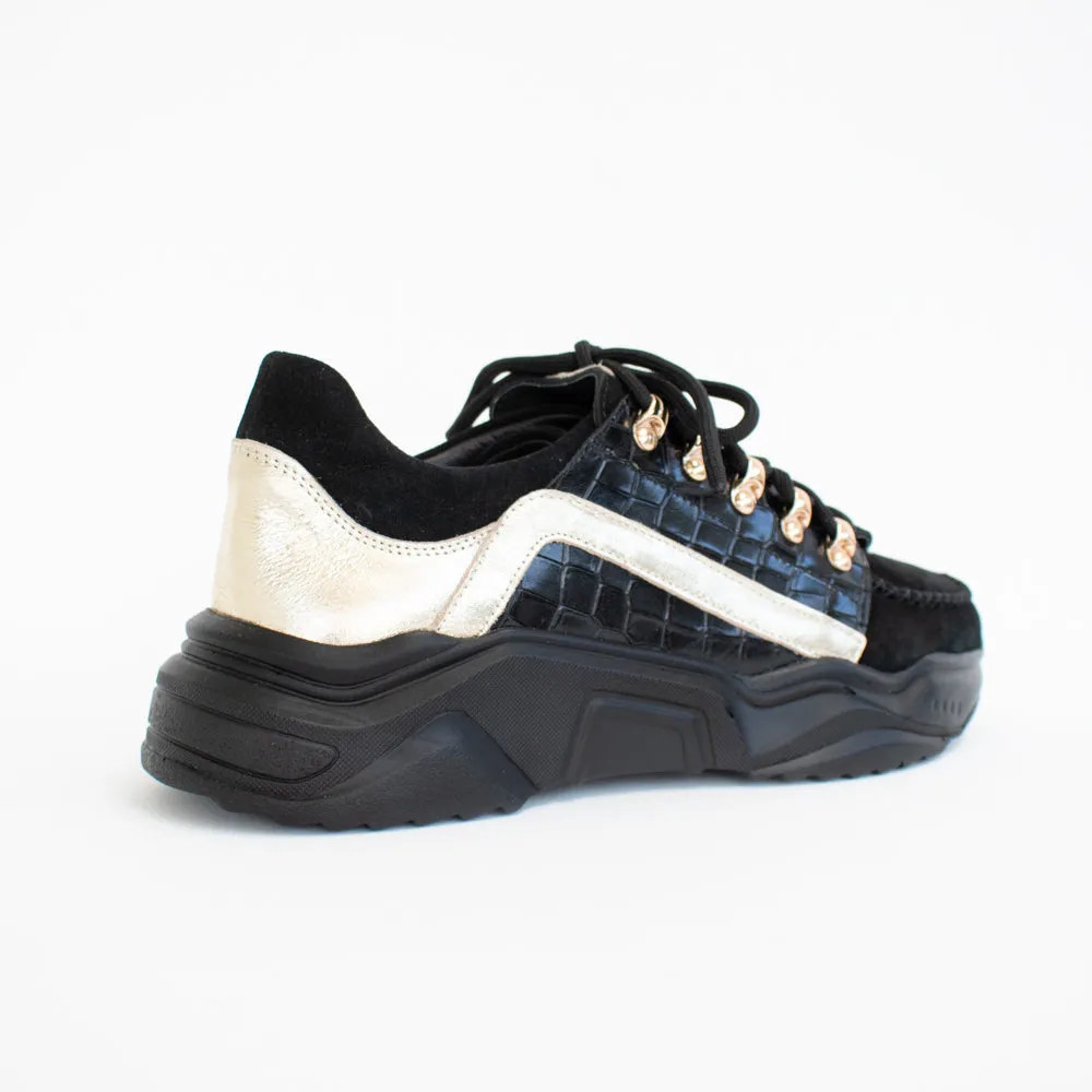 Lou 2 Black Gold
