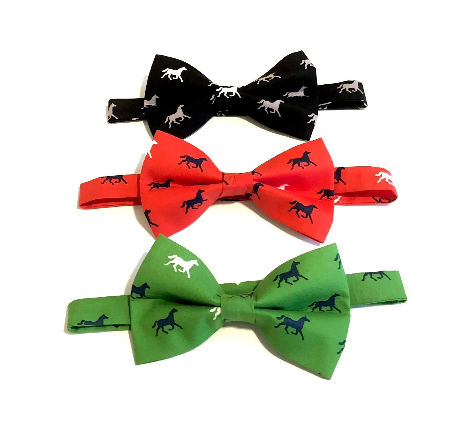 Red Derby Horses Bow Tie