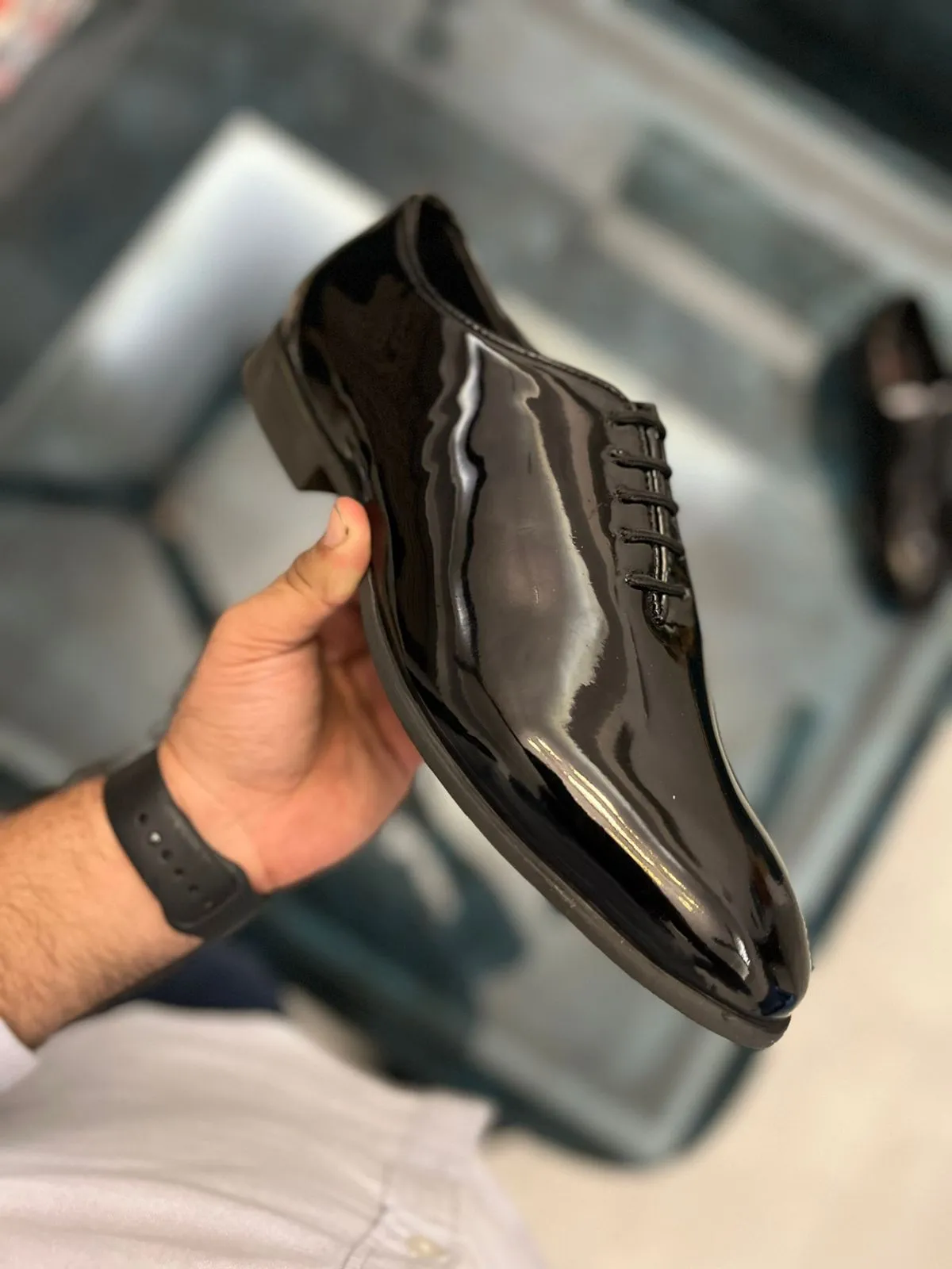 Shiny Oxford Lace-up Shoes Elevate Your Formal Style from Business to Black-Tie