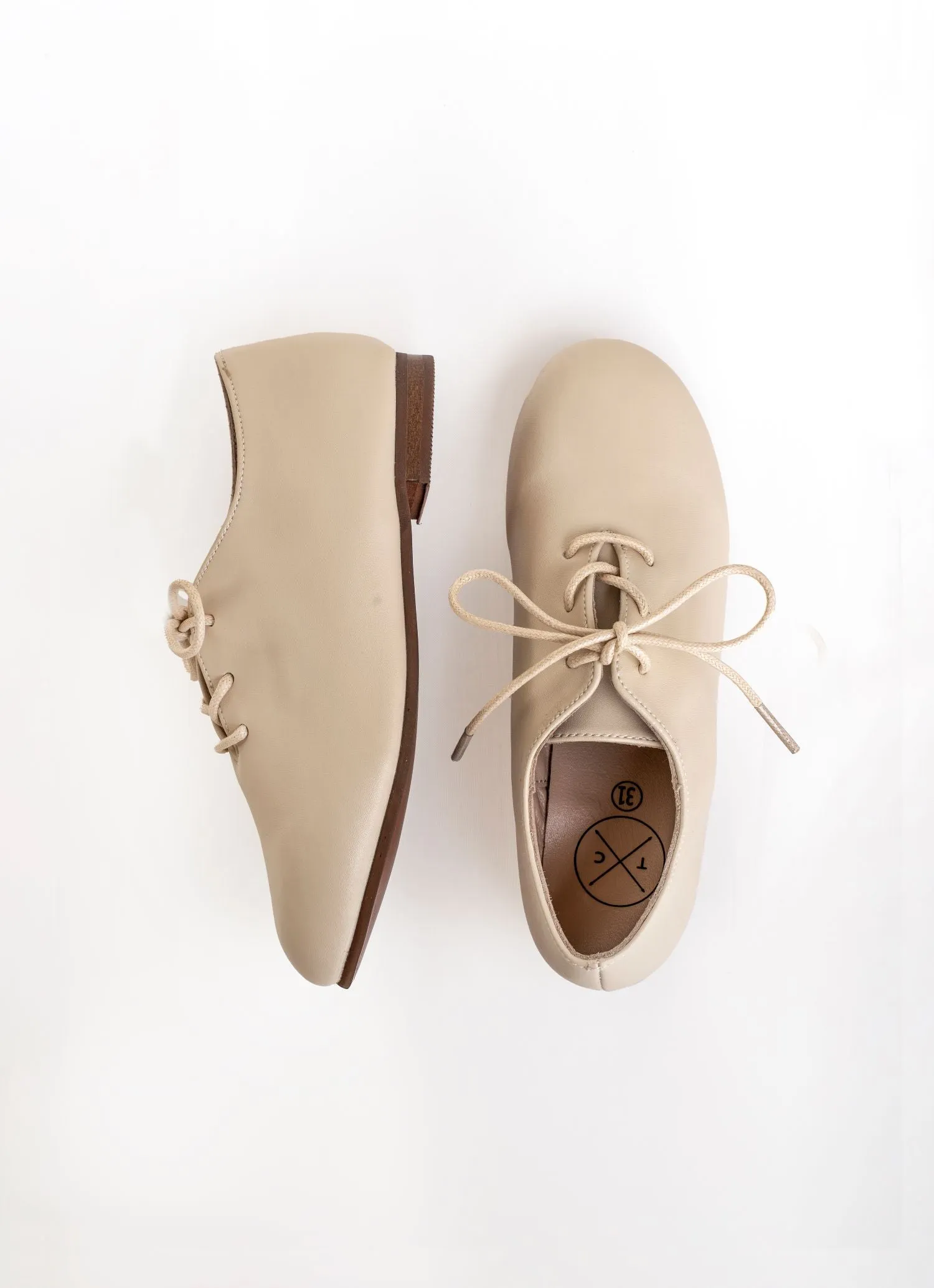 TANNERY AND COMPANY OXFORD SHOES