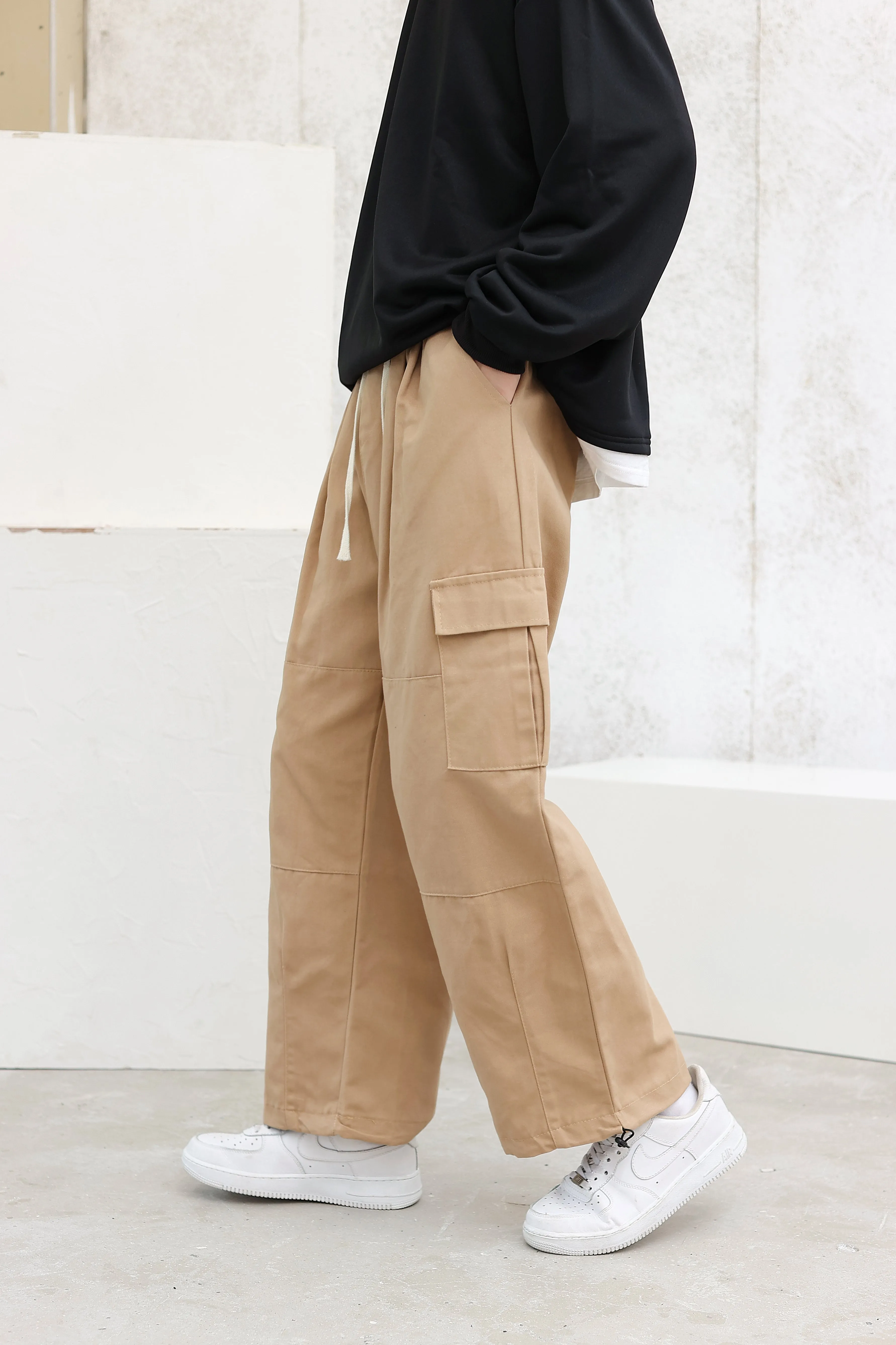 Wide Leg Cargo Pants
